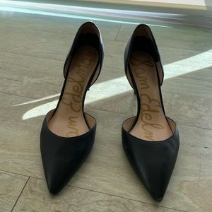 Sam Edelman Black Pointy Toe Heels!